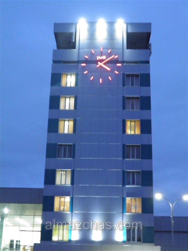 пятиметровые часы для центрального ж/д вокзала города Ульяновск